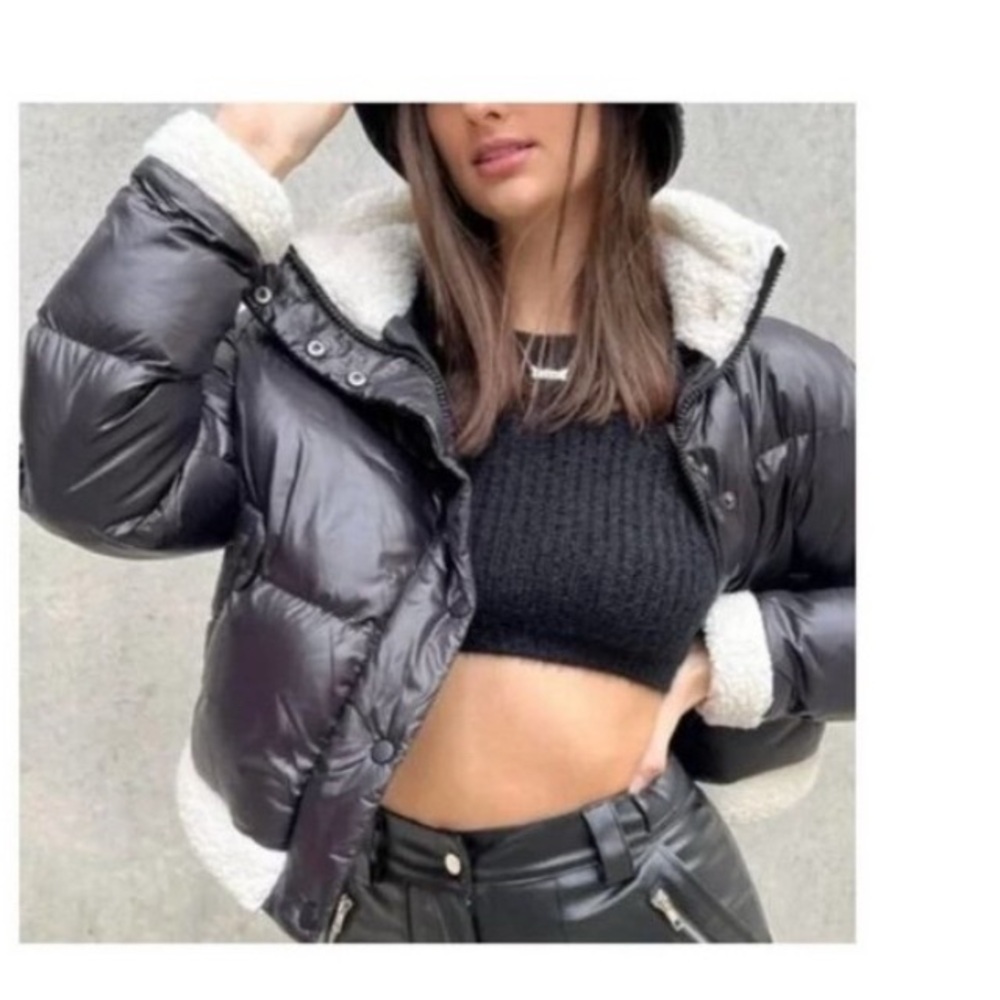 7for all Mankind black puffer jacket 
size MED sterling thermal insulation